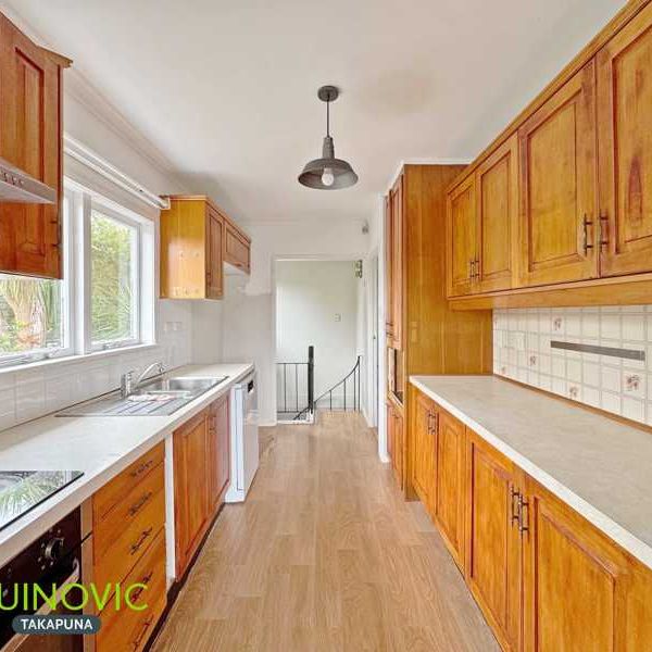 Bayview, 1 Bryers Place - Photo 1