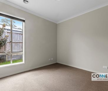 Modern Comfort Meets Effortless Living at 79 Sparrow Street - Photo 2