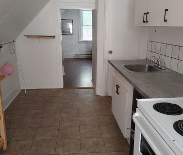 2148 Halifax St, Regina - Photo 5