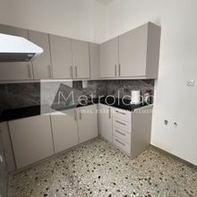 Διαμέρισμα για ενοικίαση - Πειραϊκή - Χατζηκυριάκειο, - Photo 1