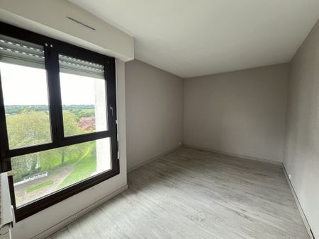 Location Appartement 5 pièces 87m² LIMOGES 87000 - Photo 5