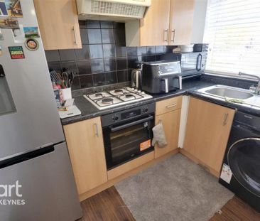 3 bedroom semi-detached house to rent - Photo 6