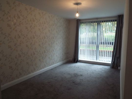 Mckenzie Court, Maidstone - Photo 1