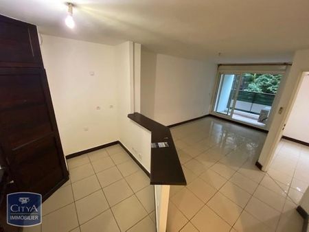 Location Appartement 2 pièces 34m² LA POSSESSION 97419 - Photo 3