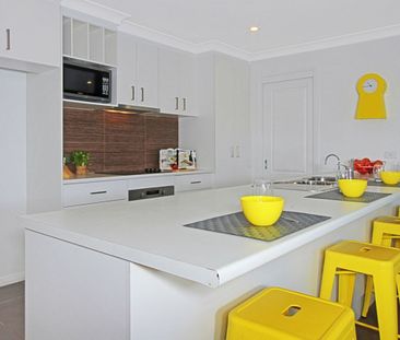 Family home in Milton - Photo 2