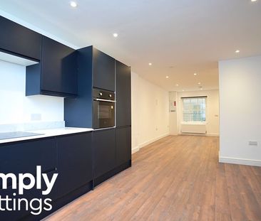 2 Bed property for rent - Photo 5