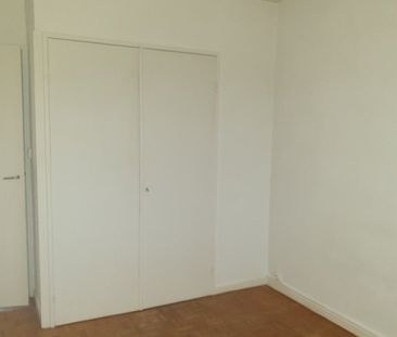 APPARTEMENT T3 A LOUER - Photo 3