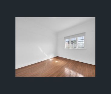 Great size home in an unbeatable location! - Photo 6