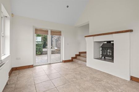 43 Old Ballygowan Road, Comber, BT23 5NP - Photo 2