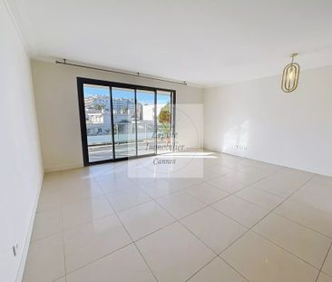 Location Appartement 2 pièces 56m² CANNES 06400 - Photo 6