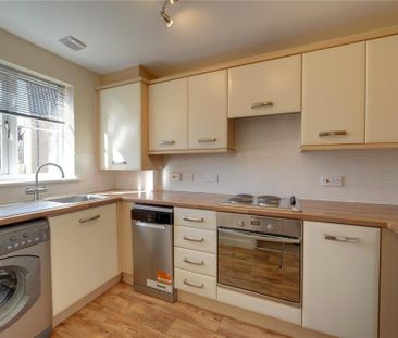 2 bedroom terraced house to rent - Photo 5