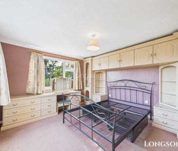 3 bedroom detached bungalow to rent - Photo 6