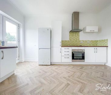 2 bedroom apartment to rent - Photo 6