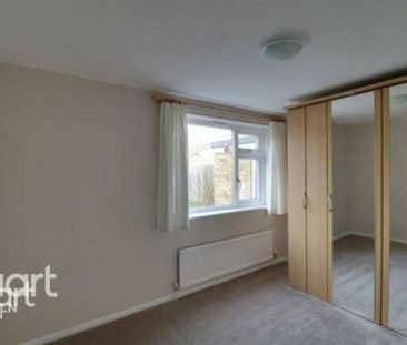 3 bedroom detached bungalow to rent - Photo 6