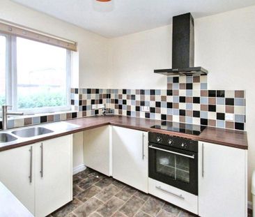 2 bed upper flat to rent in NE5 - Photo 5