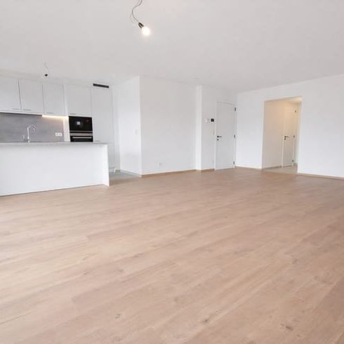 Appartement te huur - Photo 1