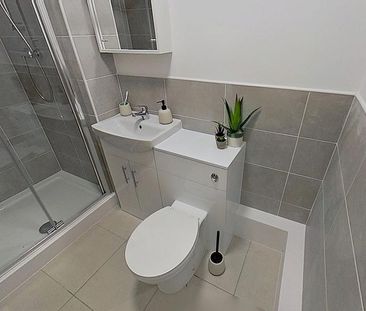 Studio to rent - Photo 4