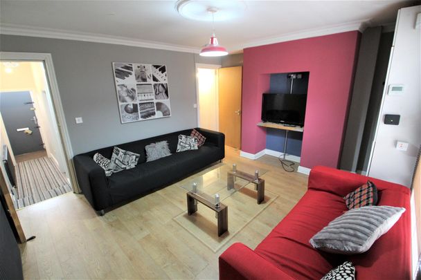 Ashville View, Hyde Park, LS6 1LT, Leeds - Photo 1