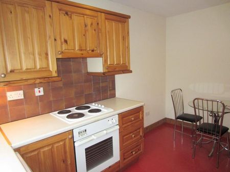 1 Bedroom Apartment Valuation - Photo 3
