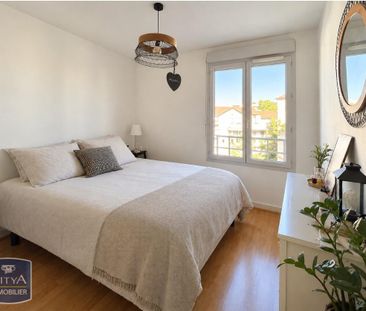 Location Appartement 3 pièces 69m² VILLEURBANNE 69100 - Photo 2
