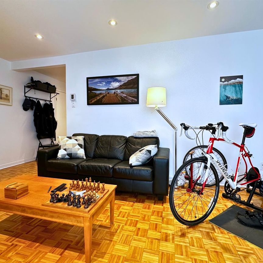 Appartement Montréal (Ahuntsic-Cartierville) À Louer - Photo 1