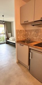 Location Appartement 1 pièce 21m² - Photo 3