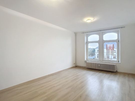 Appartement 1 chambre en plein cœur de Neufchâteau - Photo 1