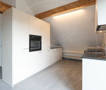 Generous new 1½-room penthouse apartment with charm! - Photo 3