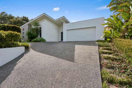 58 William Sharp Drive, Coffs Harbour NSW 2450 - House For Rent | Domain - Photo 3