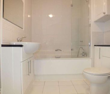 Cirrus Drive, Shinfield, Reading, RG2 - Photo 5