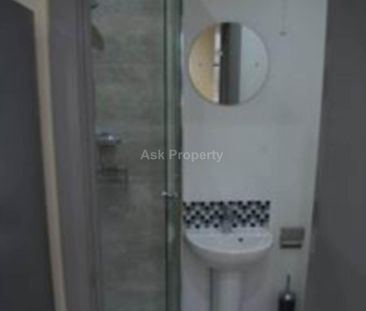 1 bedroom in a house share to rent - Photo 6