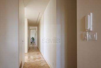 T3 totalmente remodelado na Rua Gonçalo Cristóvão - Porto