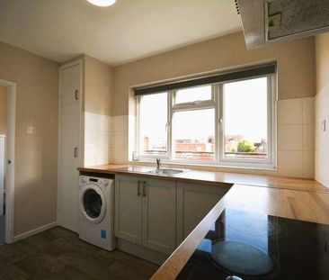 St Michael`s Court, Woodside Road, Amersham, HP6 - Photo 5