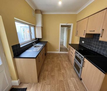 3 bedroom terraced house to rent - Photo 6
