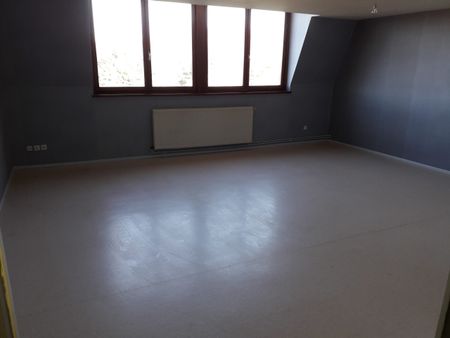 Appartement 4 pièces à Noeux Les Mines - Photo 2