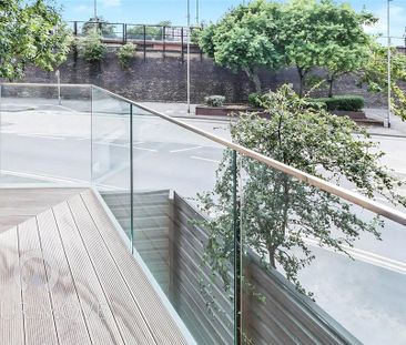 2 bedroom flat to rent - Photo 6