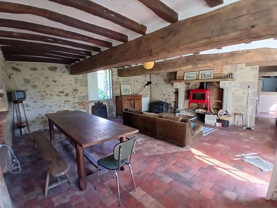 Location maison 3 pièces, 86.00m², Les Herbiers - Photo 1