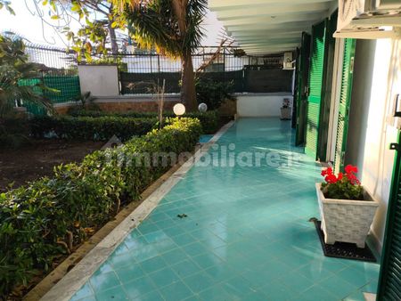 Trilocale viale degli Oleandri, Lucrino, Pozzuoli - Foto 2