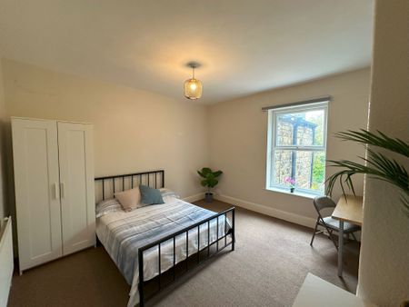 5 bedroom house share to rent - Photo 3