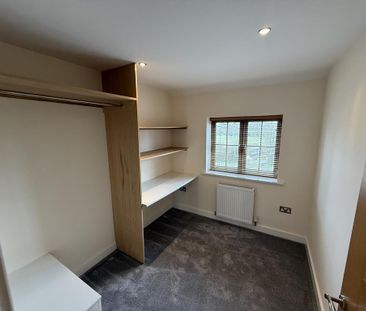 3 bedroom detached house to rent - Photo 3