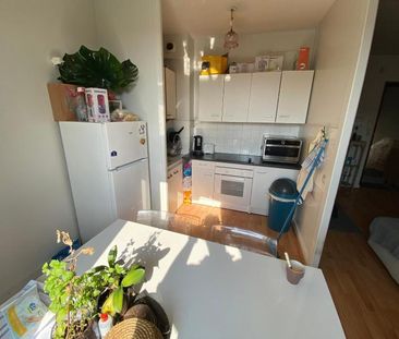 Location Appartement 2 pièces 45m² ST CHAMOND 42400 - Photo 4