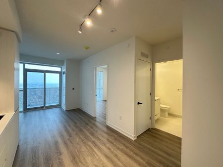 For Lease - 8 Interchange Way Unit# 4805, Vaughan, Ontario - Photo 2