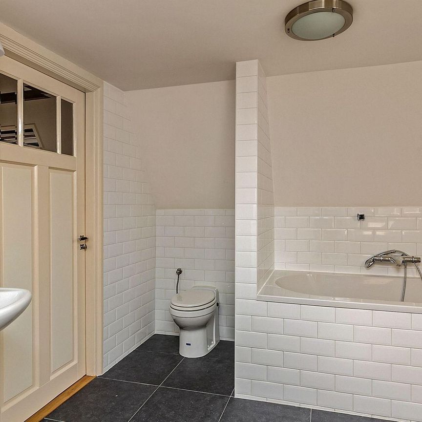 Huis te huur: Rijklof van Goensstraat 58 2593 EJ Den Haag - Photo 1