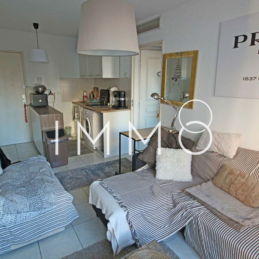 Location Appartement 2 pièces 33m² MARSEILLE 6ème - Photo 1