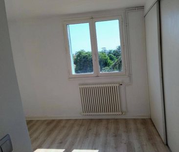 Location appartement rénové 4 pièces 63.63 m² à Romans-sur-Isère (2... - Photo 6