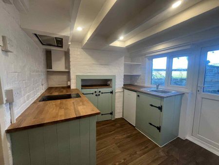 2 bedroom cottage to rent - Photo 5