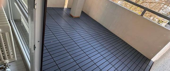 helle 2,5-Zimmer-Wohnung mit Balkon und EBK in Ludwigsburg - Foto 1
