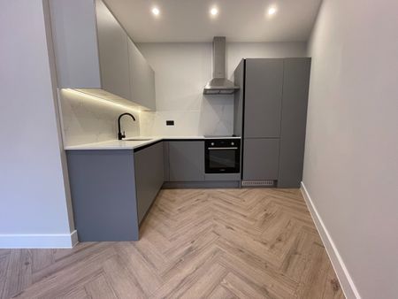 2 Bed Flat, Carlton Crescent, SO15 - Photo 3