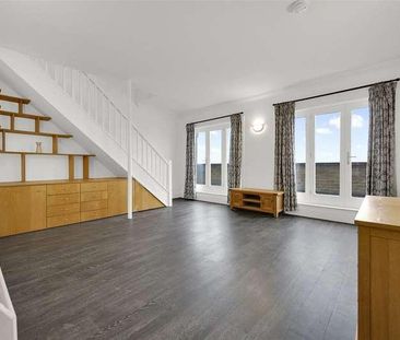 Narrow Street, Limehouse, London, E14 - Photo 1