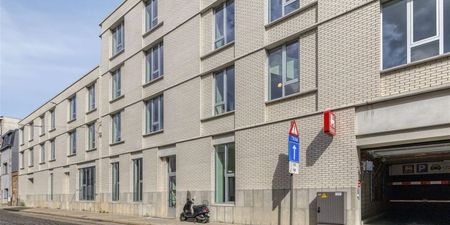 Appartement te huur in Antwerpen voor € 950 met 1 slaapkamer - Photo 5